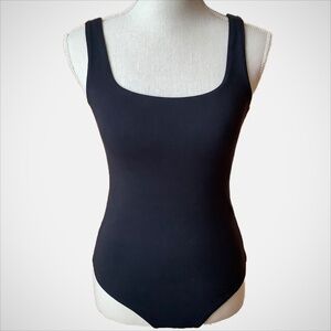 ABERCROMBIE & FITCH Navy Sleeveless Bodysuit Size M